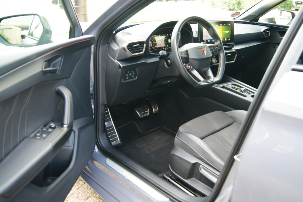 35300131-21.jpg