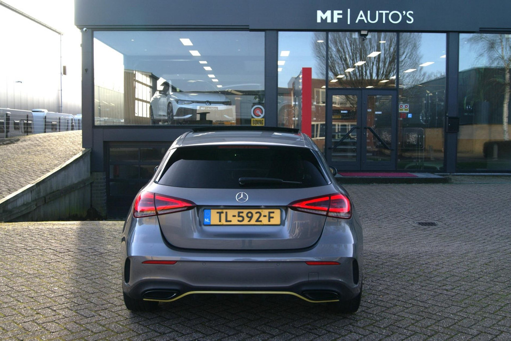36893029-4.jpg