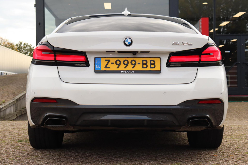 38795085-43.jpg