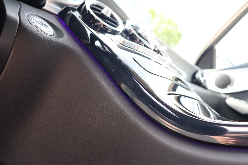 38906009-68.jpg