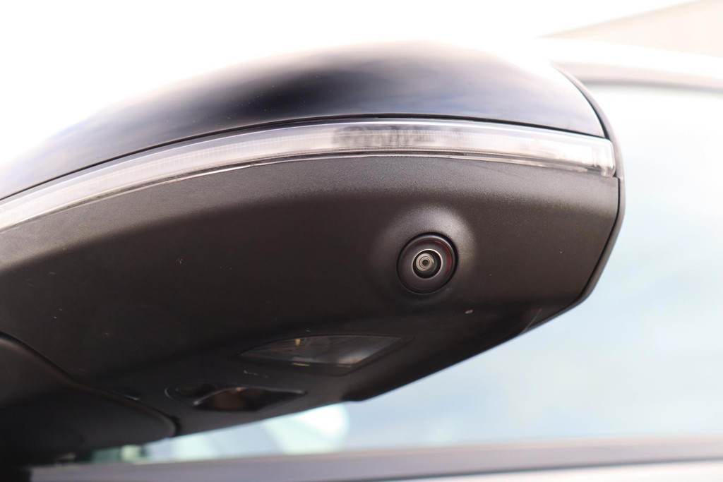 42875051-57.jpg