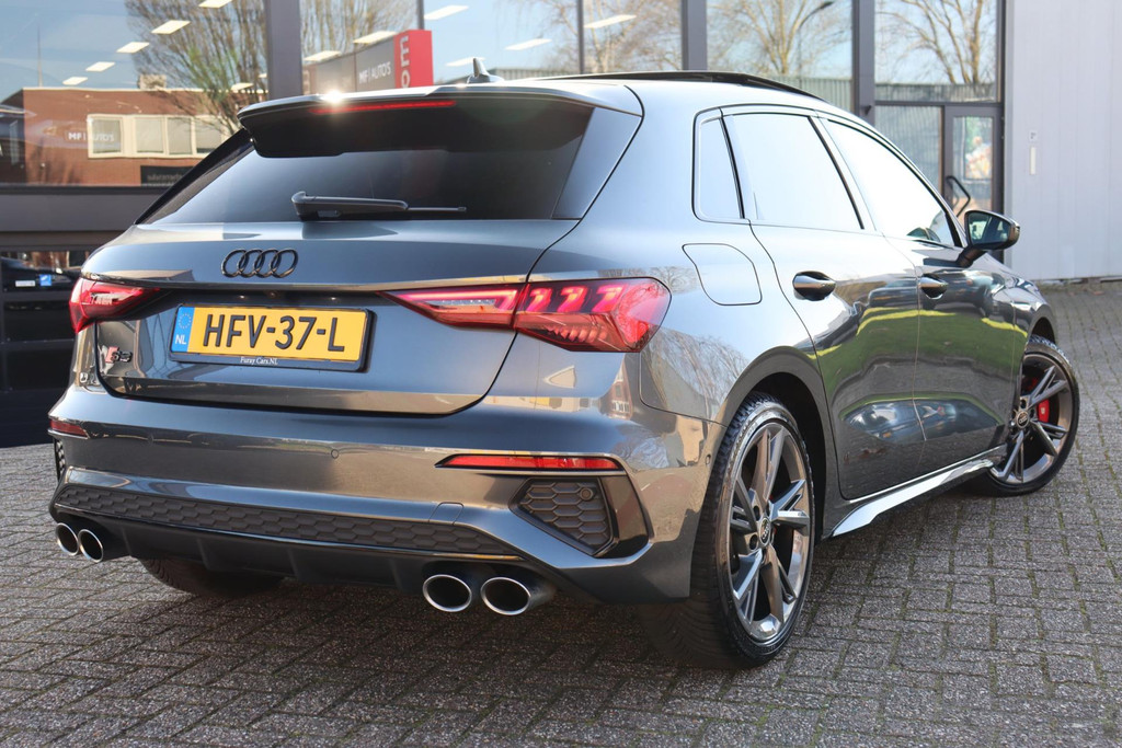 Audi S3 Sportback 2.0 TFSI Quattro 310PK|Pano|Sfeer|Camera|ACC|Carplay 43410806-2.jpg | MF Auto's