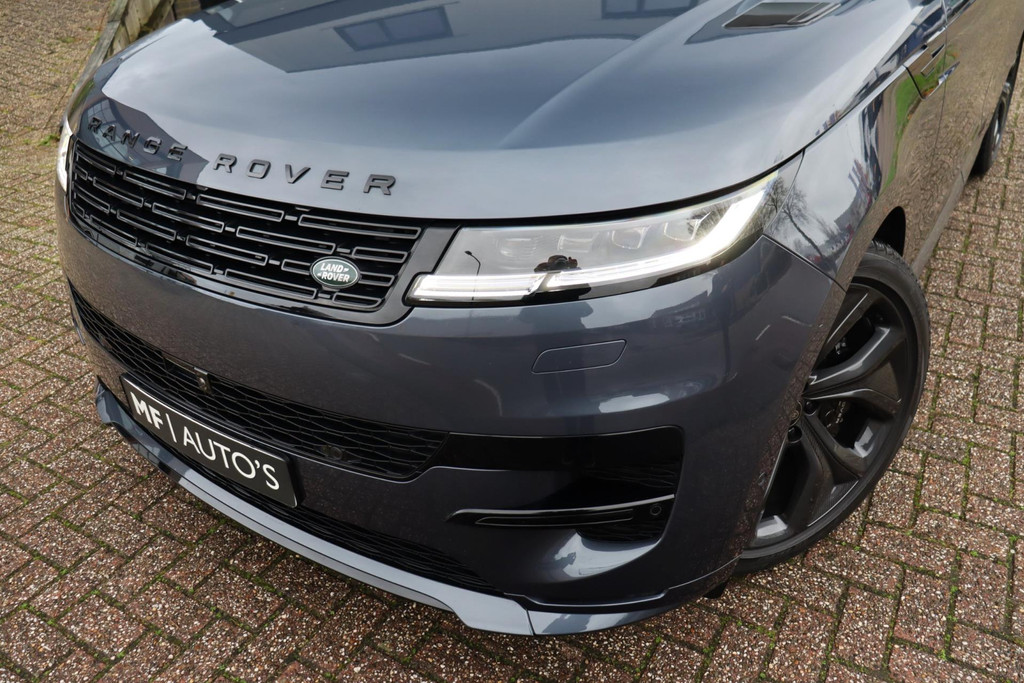49879685-6.jpg