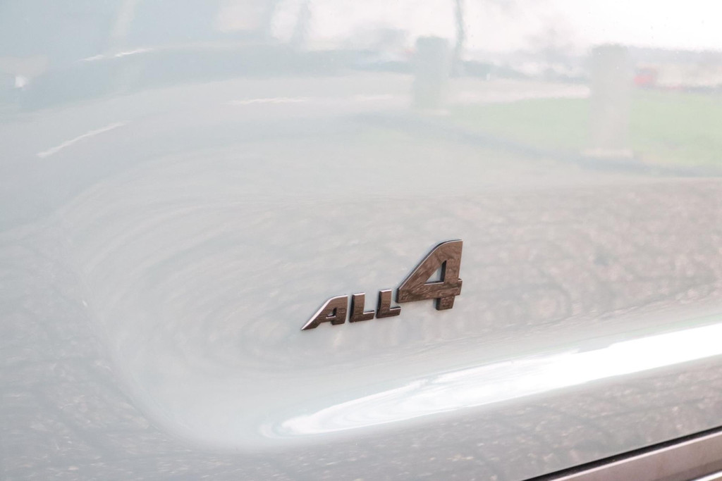 50576482-58.jpg