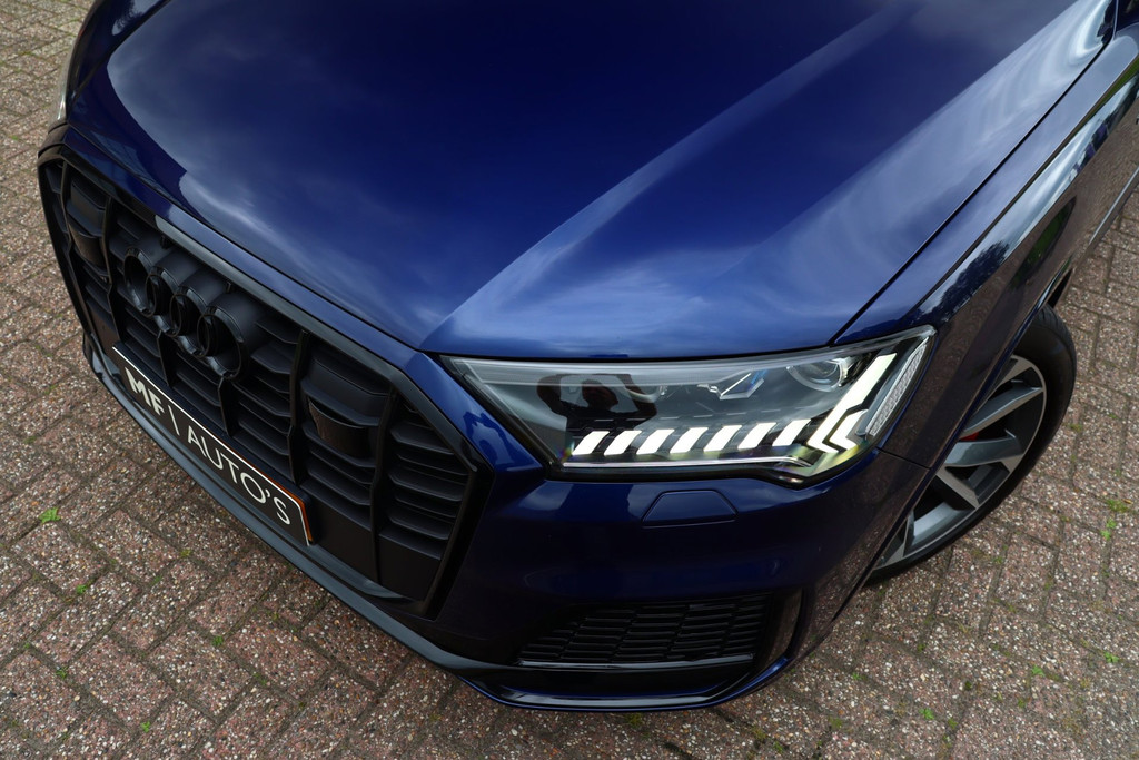 54412929-16.jpg